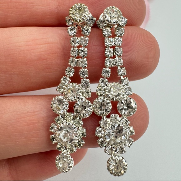Vintage Rhinestone Drop Earrings Old Hollywood Glam Wedding Bridal Gala Holiday - Picture 3 of 9